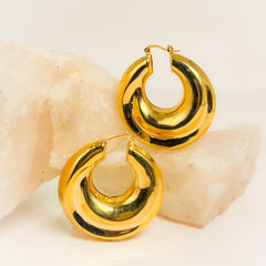 Elara Hoops